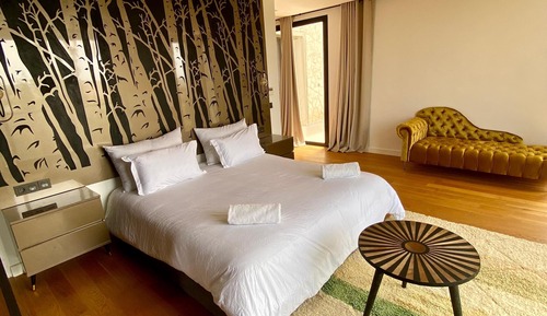 Luxury Villa, Balcony, Courtyard View