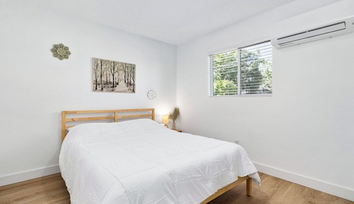 Signature Apartment, City View