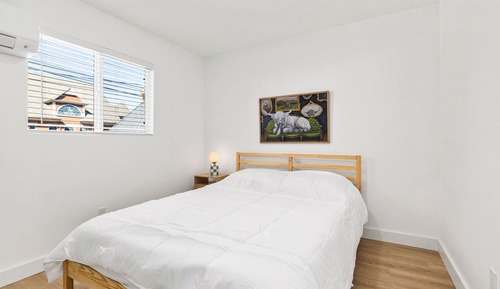 Grand Apartment, City View