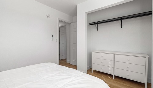 Gallery Apartment, City View