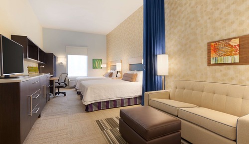 Studio, 2 Queen Beds