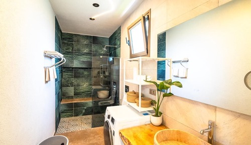 Deluxe Villa, Courtyard View