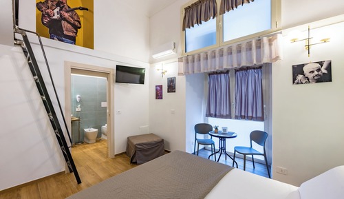 Double Room (1 Bedroom)