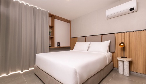 Standard Suite (312A)