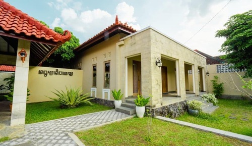 Classic Villa, 3 Bedrooms, Kitchen, Courtyard Area