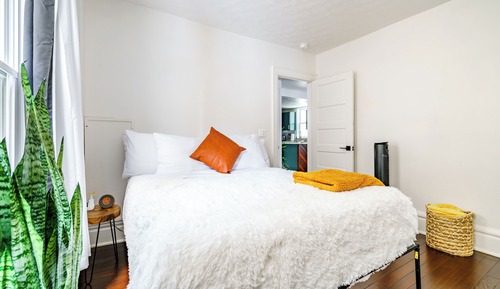 Exclusive Duplex, 4 Bedrooms, Pets Allowed