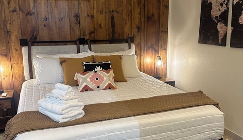 Deluxe Apartment, Non Smoking, Courtyard View