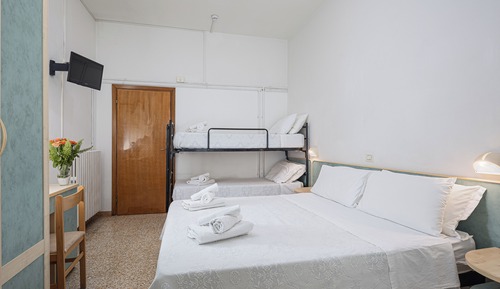 Comfort Quadruple Room