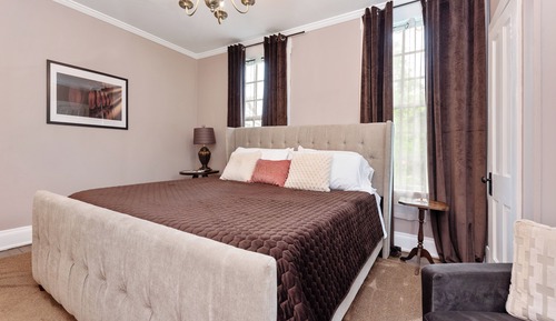 Double Room, 1 King Bed, Private Bathroom