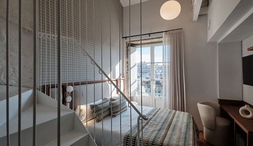 Triple Room, City View