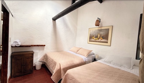 Basic Triple Room, Garden View