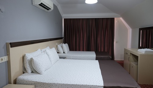 Classic Suite, Balcony, Garden View