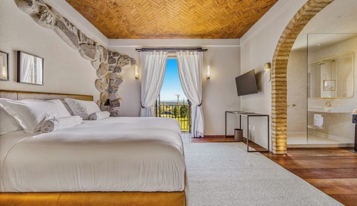 Standard Suite, Garden View