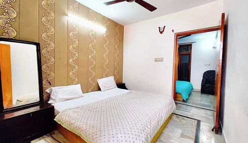 Deluxe Double Room, Multiple Beds, City View