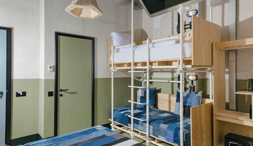 Classic Quadruple Room