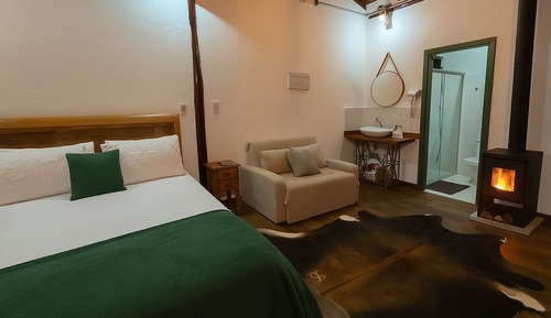 Deluxe Chalet, Patio, Mountain View