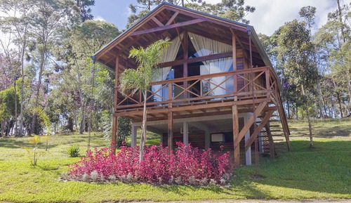 Comfort Cabin, Jetted Tub, Pool View