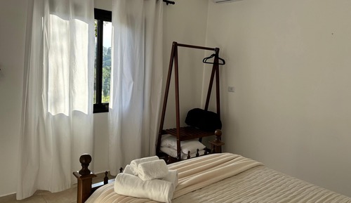 Comfort Cabin, Multiple Beds, Jetted Tub, Garden View