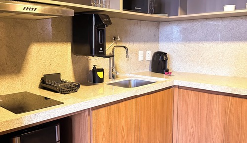 Premium Studio, City View