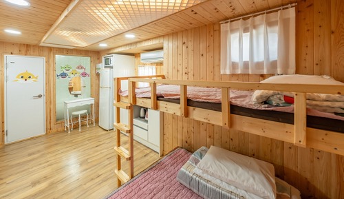 Basic Room, 1 Bedroom (Kids Spa Caravan No. 6(Spa/Random))