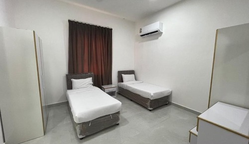 Family Apartment, 4 Bedrooms, Kitchen