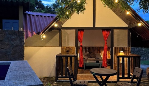 Luxury Suite, Garden View