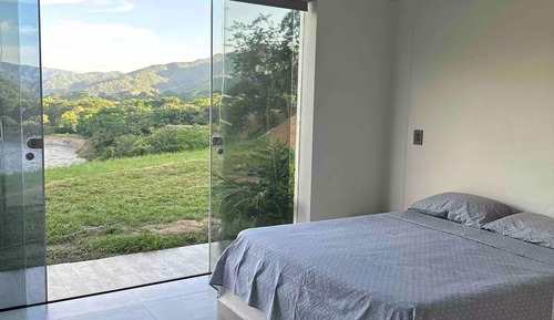 Luxury Villa, River View