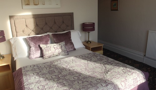 Superior Double Room, Ensuite, Sea View