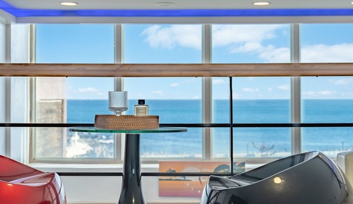 Basic Room, 1 Bedroom (Room 203 (Ocean View/Pool Villa))