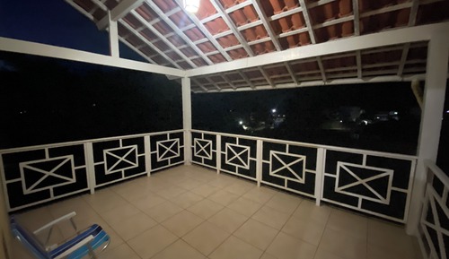 Comfort Suite, Private Bathroom, Hill View