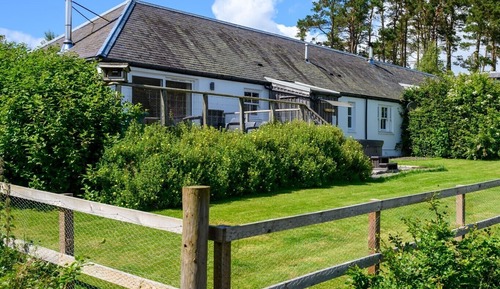 Deluxe Cottage, 2 Bedrooms (Groose Hoose)