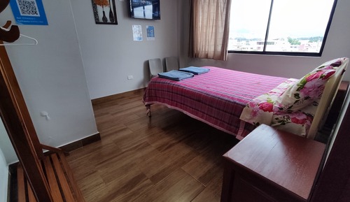 City Double Room, 1 Queen Bed, Hill View
