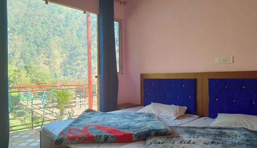 Deluxe Room, Balcony, Mountain View