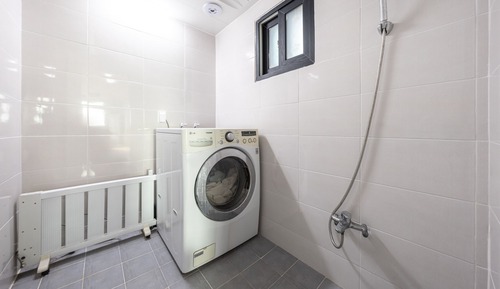 Basic Room, 3 Bedrooms (Whole House (Ocean View/Group))