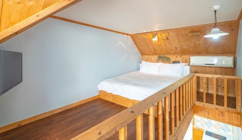 Basic Room, 1 Bedroom (Meadow Room 202 (Spa/Ocean View))