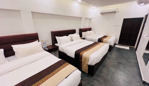 Family Suite, City View