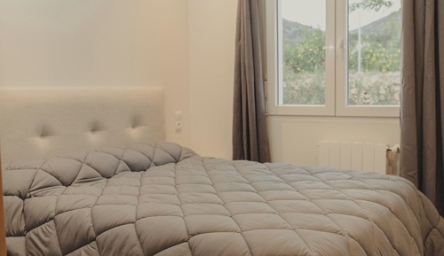 Panoramic Apartment, Patio, Mountain View