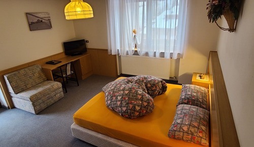 Camera matrimoniale, Balcone, Vista Montagna