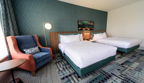 Junior Suite, 2 Queen Beds, Accessible, Bathtub