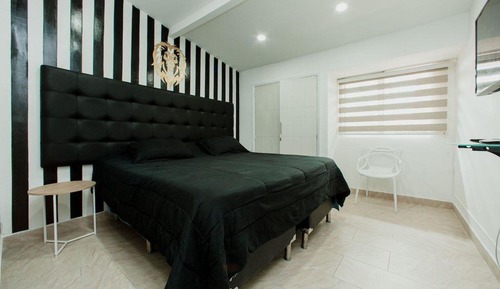 Luxury House, City View