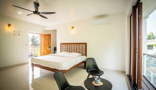 Superior Room, Balcony, Garden View