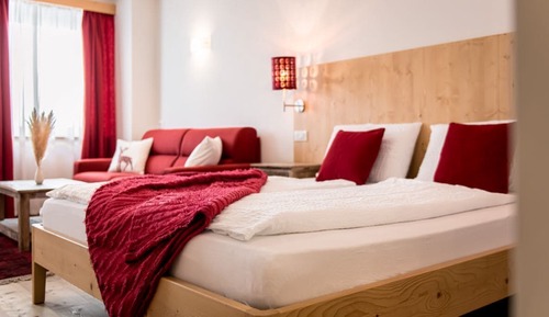 Deluxe Double Room, City View