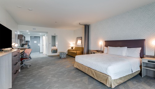 Studio Suite, 1 King Bed, Accessible, Bathtub