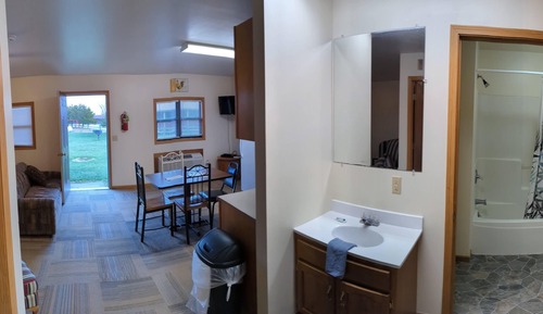 Deluxe Cabin, Lake View