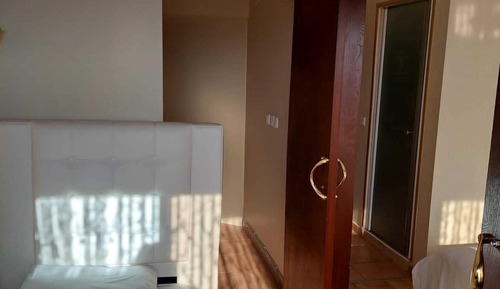 Basic Room, City View