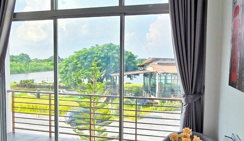 Deluxe House, Balcony, Lake View