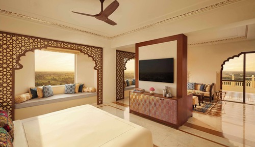 Anantara One Bedroom Terrace Suite with Jacuzzi