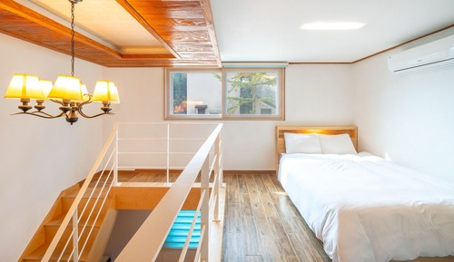 Basic Room, 1 Bedroom (Rosemary(Duplex/Spa))