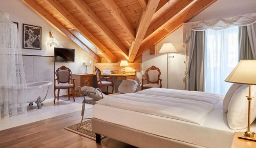 Comfort Double or Twin Room