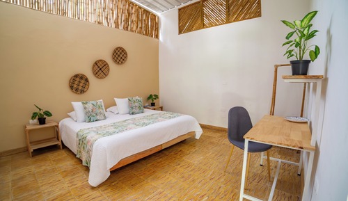 Double Room, 1 King Bed, Garden View